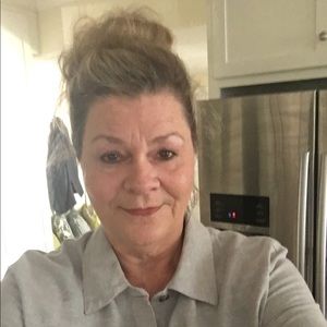 Meet your Posher, Libby